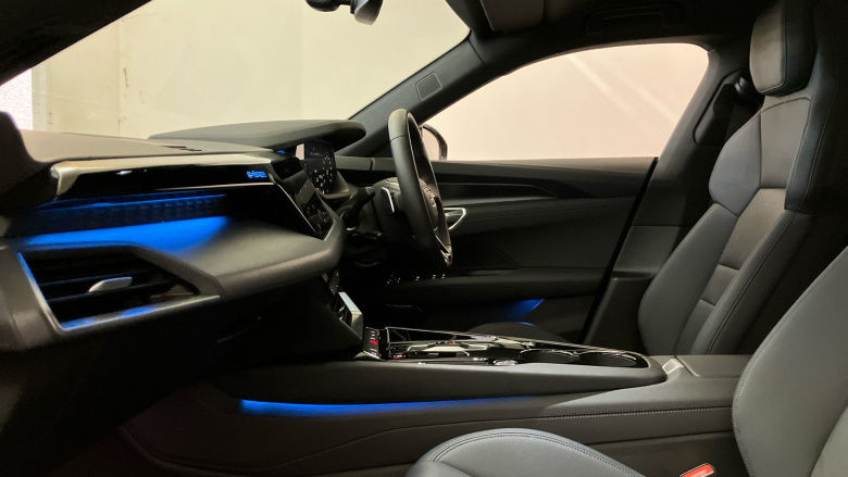 Audi e-tron GT 390kW Quattro 93kWh 4dr Auto Electric Saloon